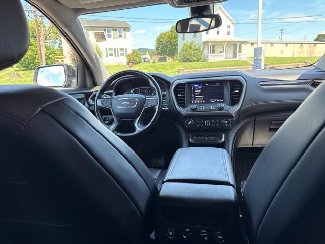 Used 2022 GMC Acadia AT4 w/ Preferred Package AWD/4WD image 37