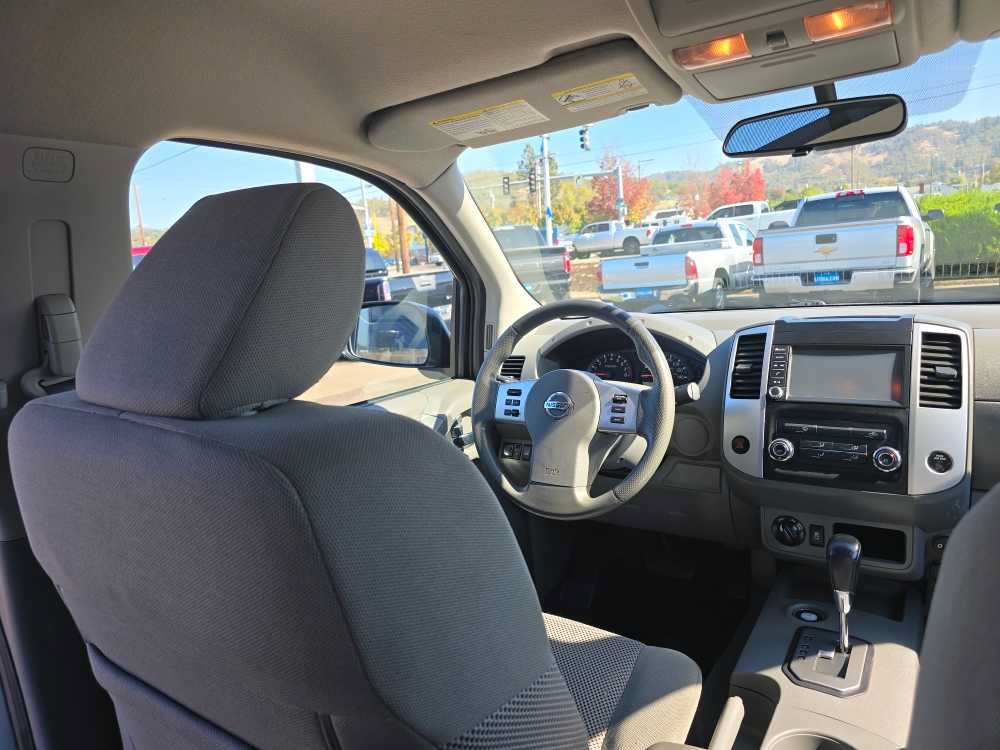 Used 2020 Nissan Frontier SV AWD/4WD image 10