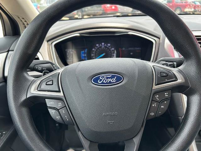 Certified 2019 Ford Fusion SE AWD/4WD image 16