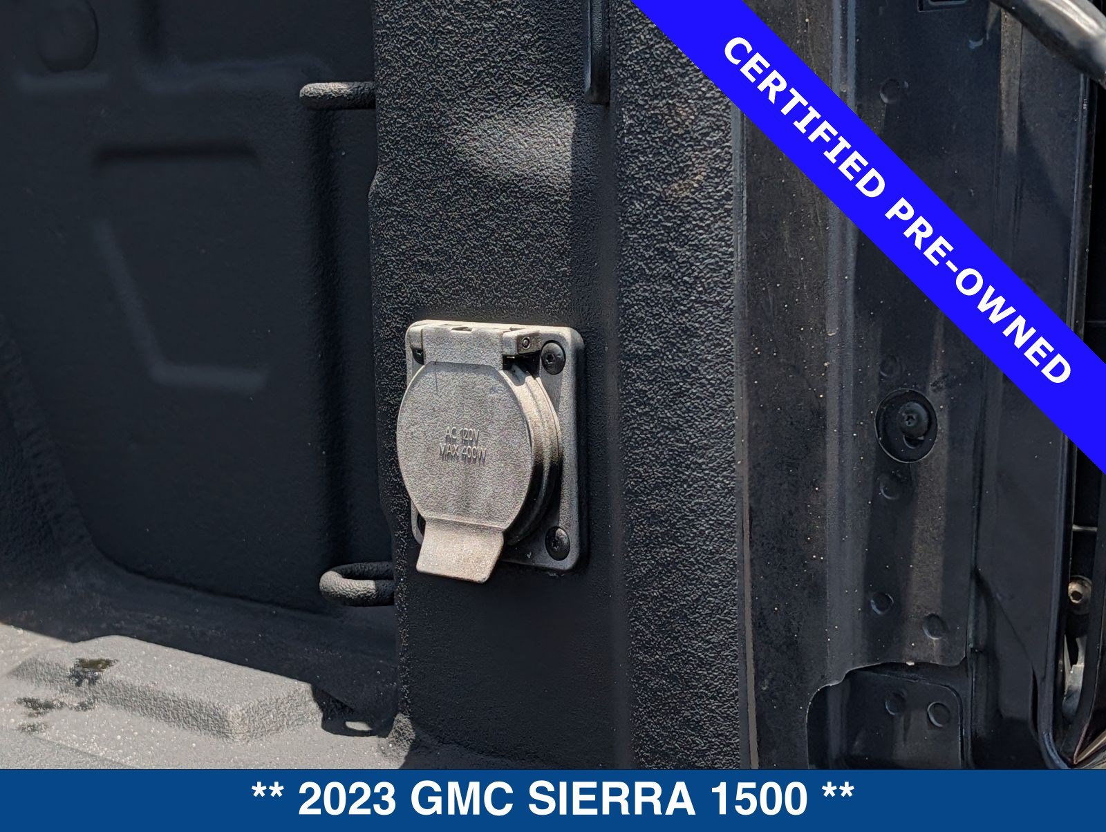 Used 2023 GMC Sierra 1500 SLT w/ SLT Premium Package AWD/4WD image 15