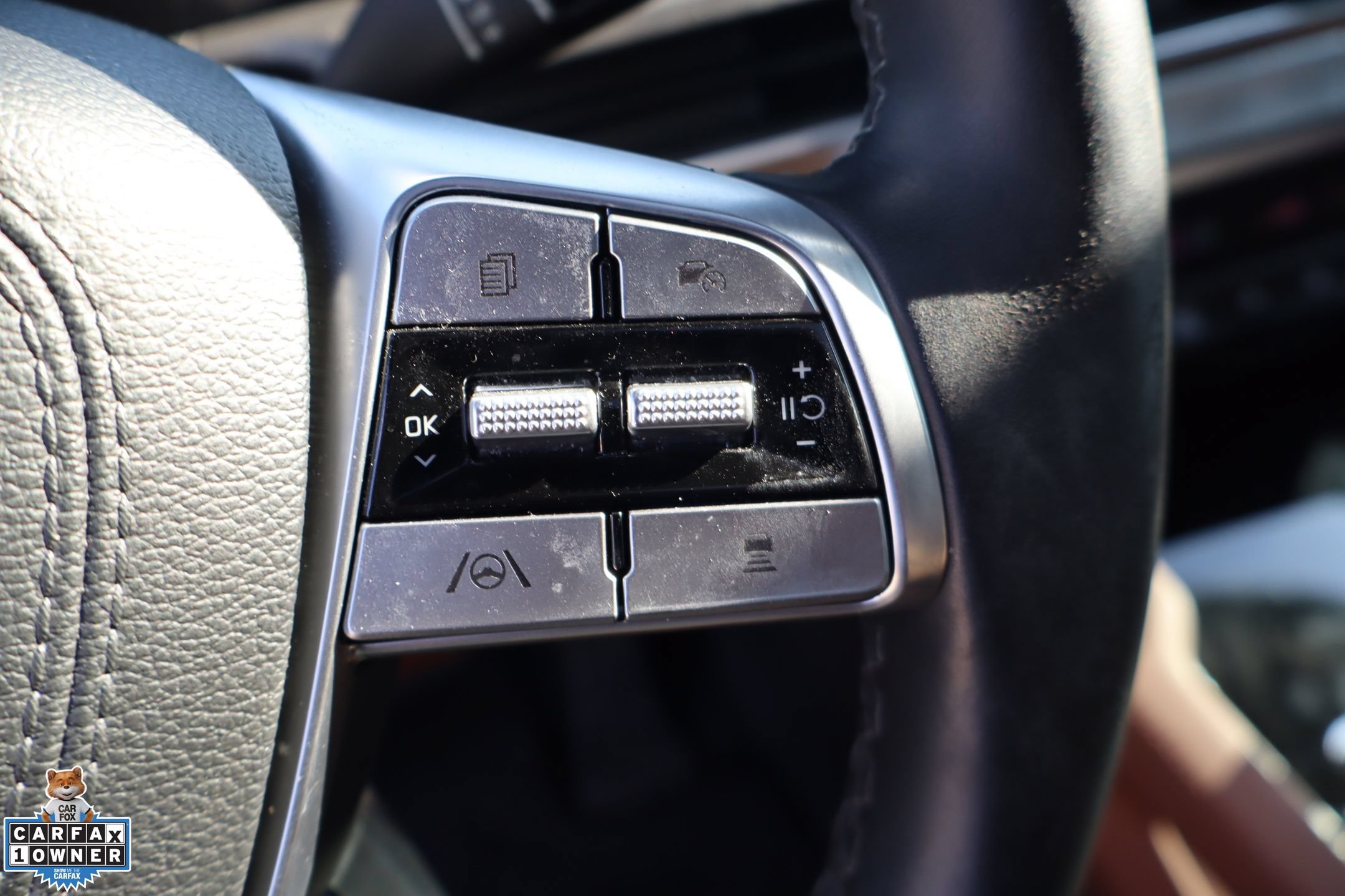 Used 2025 Kia Telluride EX X-Line AWD/4WD image 17