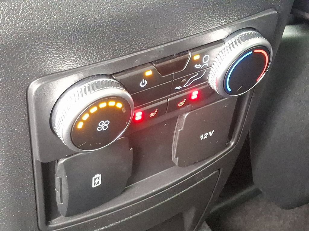 Certified 2024 Ford Explorer Limited image 12