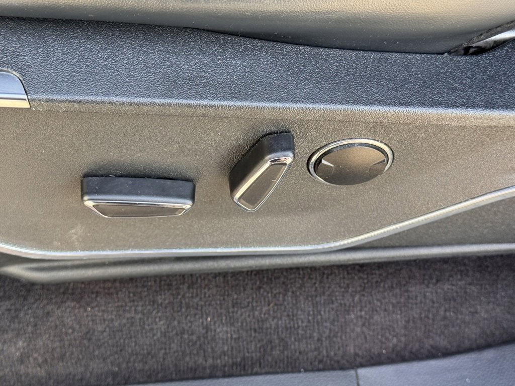 Certified 2021 Ford F150 Raptor w/ Equipment Group 801A High image 18