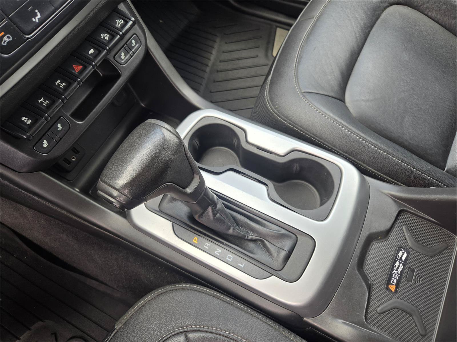 Used 2020 Chevrolet Colorado ZR2 AWD/4WD image 19
