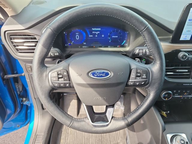 Certified 2020 Ford Escape Titanium AWD/4WD image 16