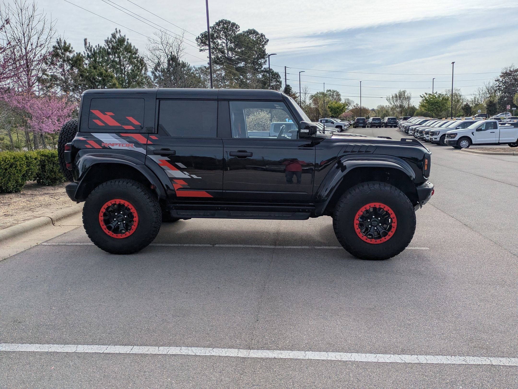 Certified 2025 Ford Bronco Raptor AWD/4WD image 3