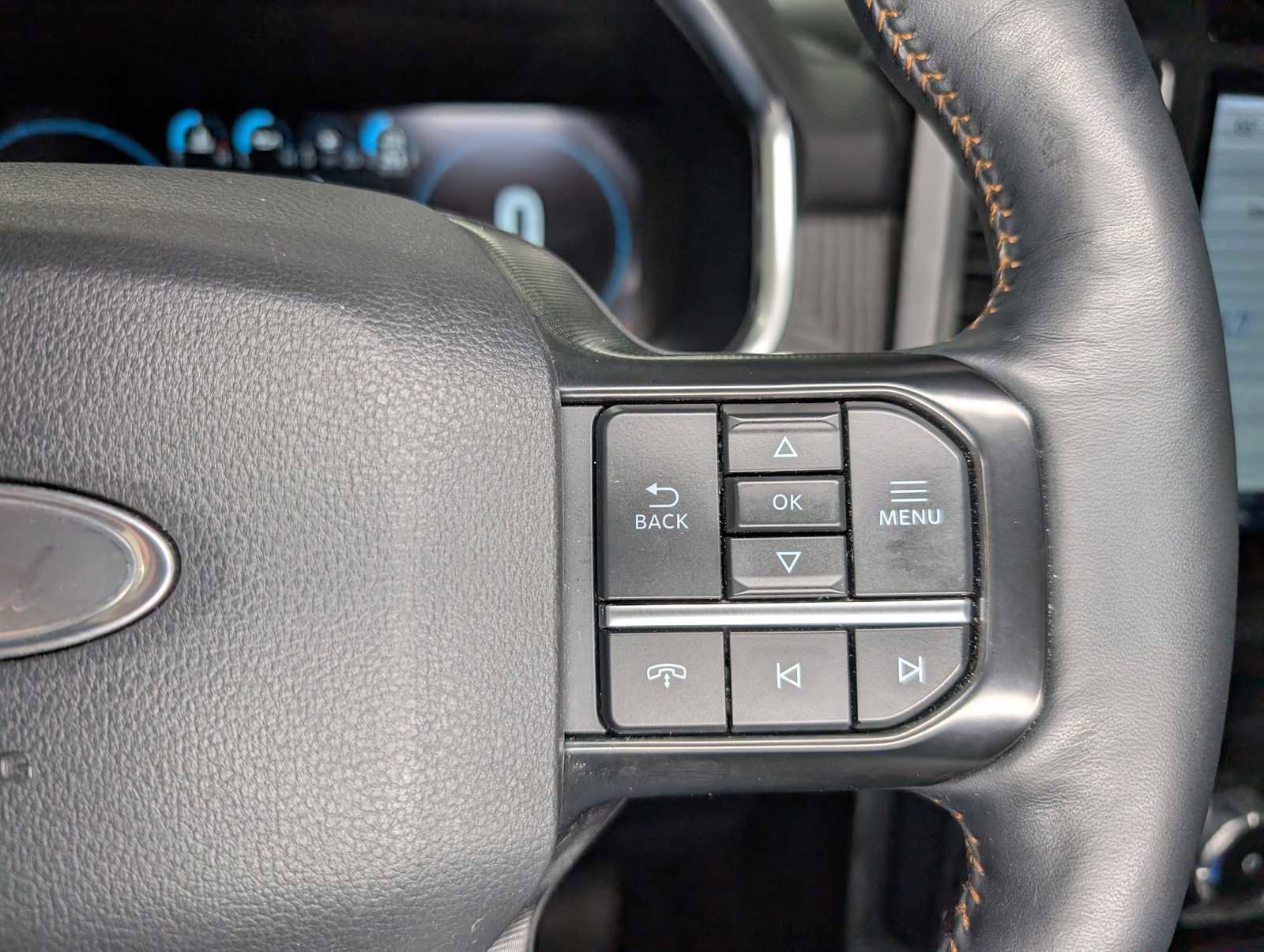 Certified 2023 Ford F150 Platinum w/ Equipment Group 701A High image 40