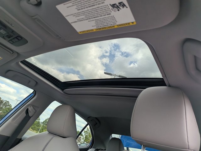 Used 2019 Toyota Camry SE w/ Audio Package FWD image 25