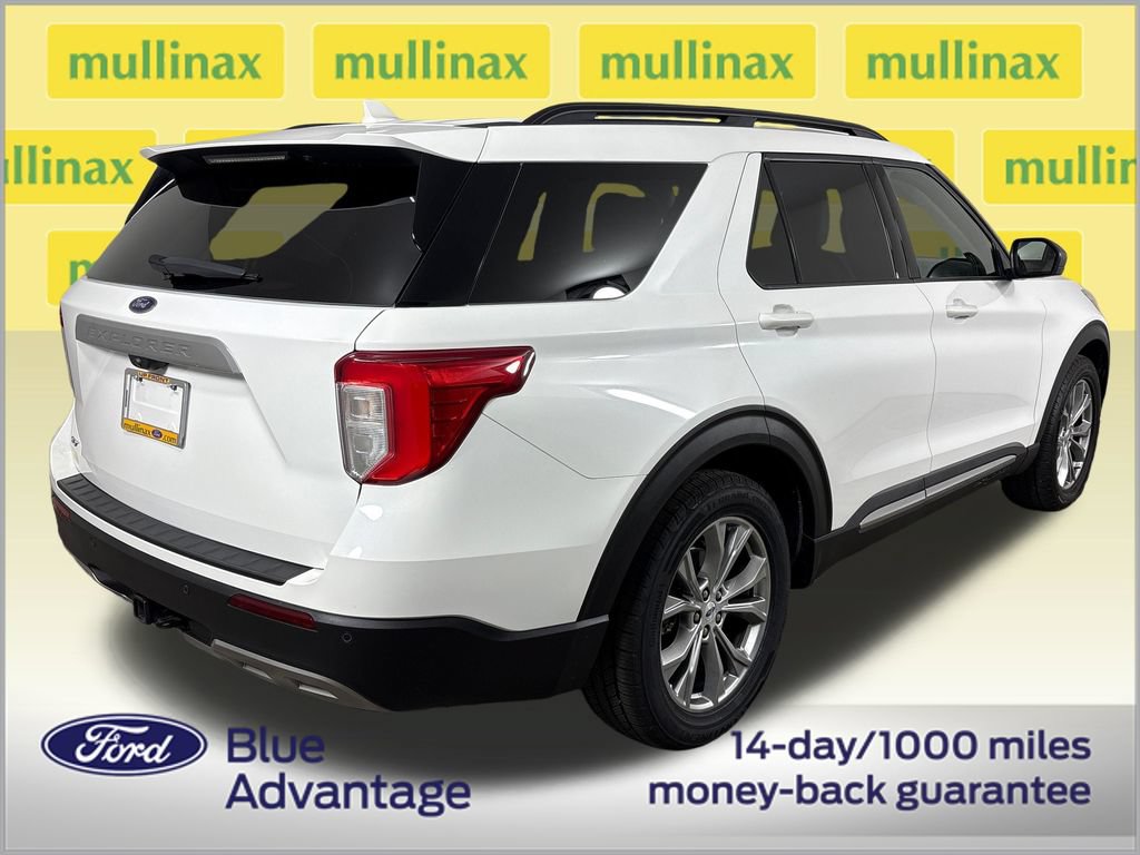 Certified 2023 Ford Explorer XLT w/ Equipment Group 202A RWD image 4