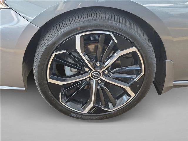 Used 2023 Nissan Altima 2.5 SR w/ SR Premium Package FWD image 24