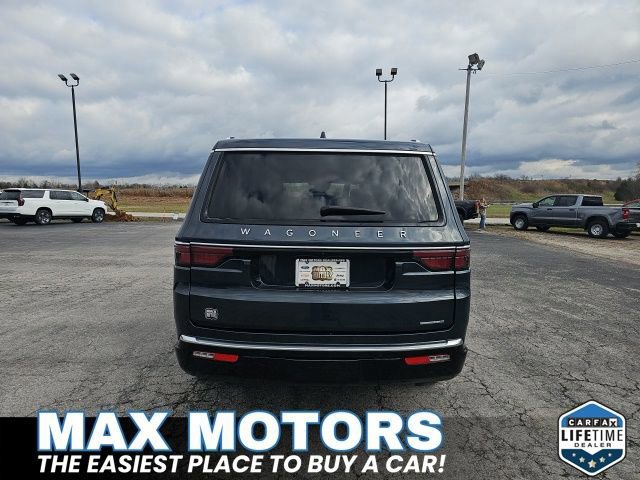 Used 2024 Jeep Wagoneer Series II w/ Flexible Seating Group image 4