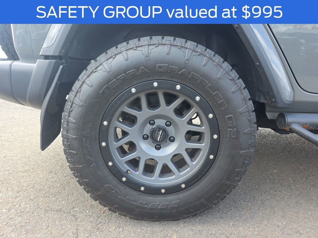Used 2021 Jeep Wrangler Unlimited Sahara AWD/4WD image 12