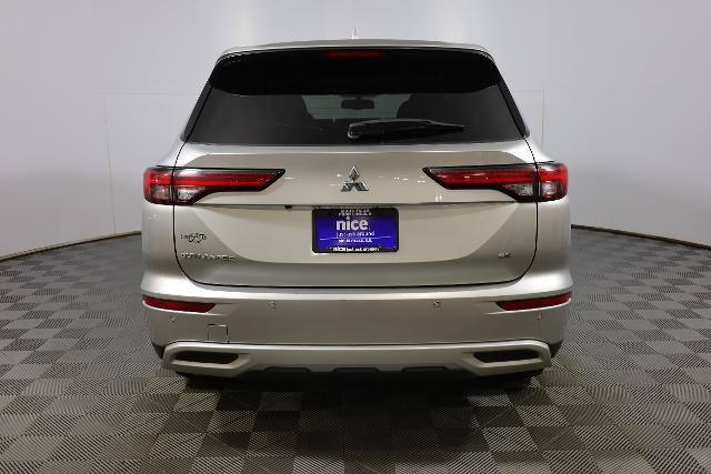 Used 2024 Mitsubishi Outlander SE AWD/4WD image 7
