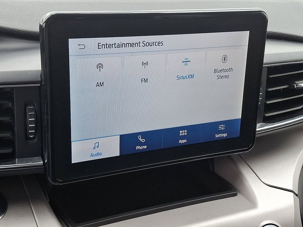 Certified 2023 Ford Explorer XLT w/ Equipment Group 202A AWD/4WD image 18