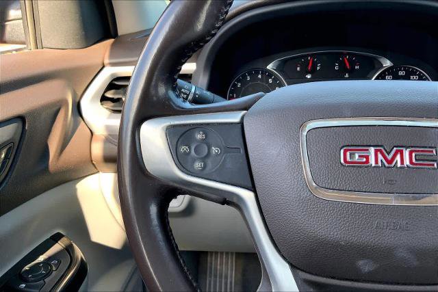 Used 2020 GMC Acadia SLT w/ LPO, Floor Liner Package FWD image 23