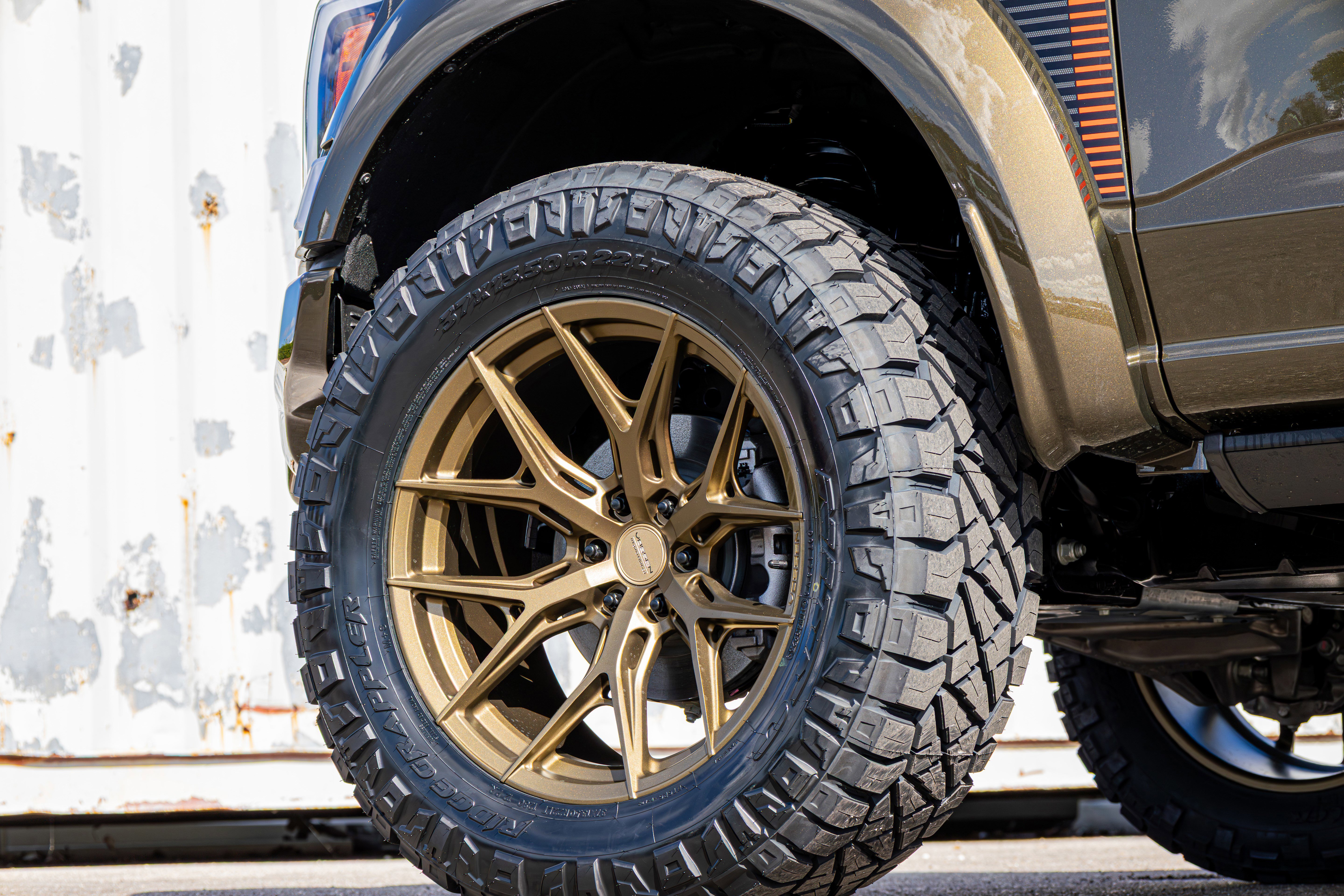 Certified 2025 Ford F150 Raptor w/ Equipment Group 803A Raptor R image 24