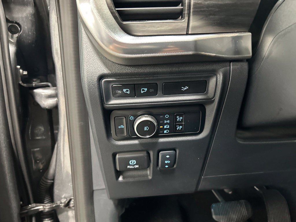 Certified 2024 Ford F150 Lariat w/ Tow/Haul Package AWD/4WD image 13