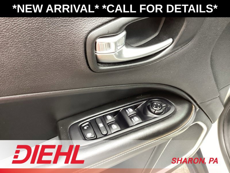 Used 2019 Jeep Compass Latitude w/ Popular Equipment Group AWD/4WD image 23