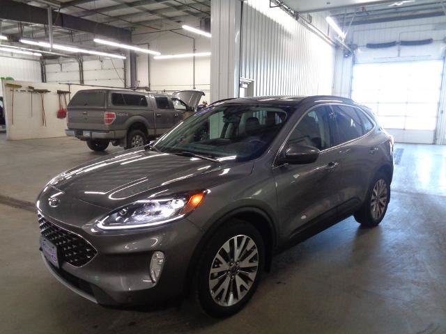 Certified 2022 Ford Escape Titanium w/ Class II Trailer Tow Package AWD/4WD image 7