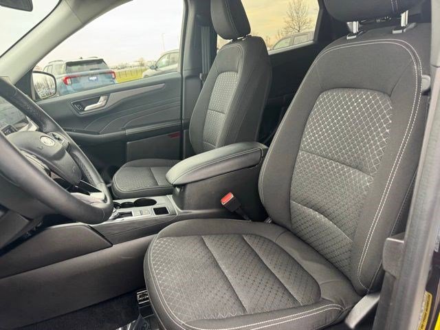 Certified 2023 Ford Escape Active w/ Tech Pack #2 image 12