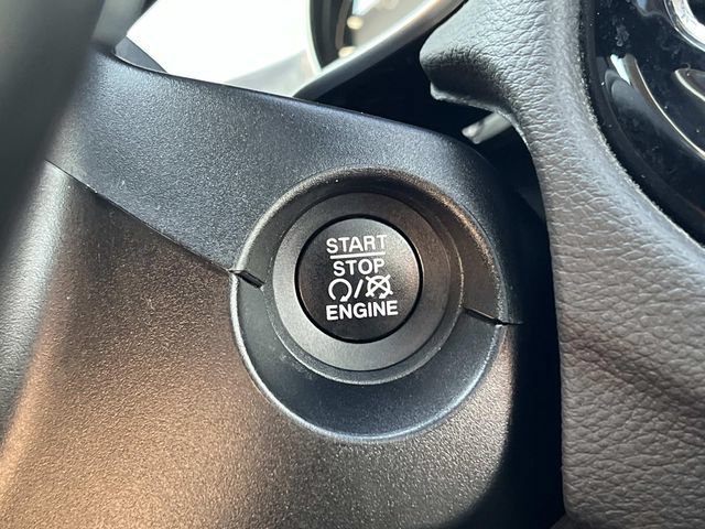 Used 2021 Jeep Compass Limited w/ Sun and Sound Group AWD/4WD image 30