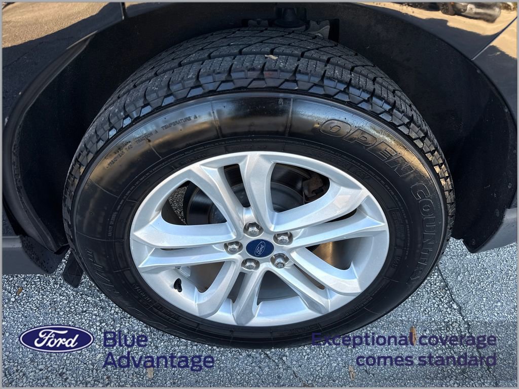 Certified 2019 Ford Edge SEL w/ Equipment Group 201A image 12