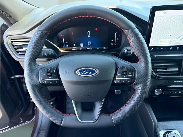 Certified 2023 Ford Escape ST-Line w/ Tech Pack #1 FWD image 21