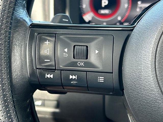 Used 2022 Nissan Rogue Platinum AWD/4WD image 26
