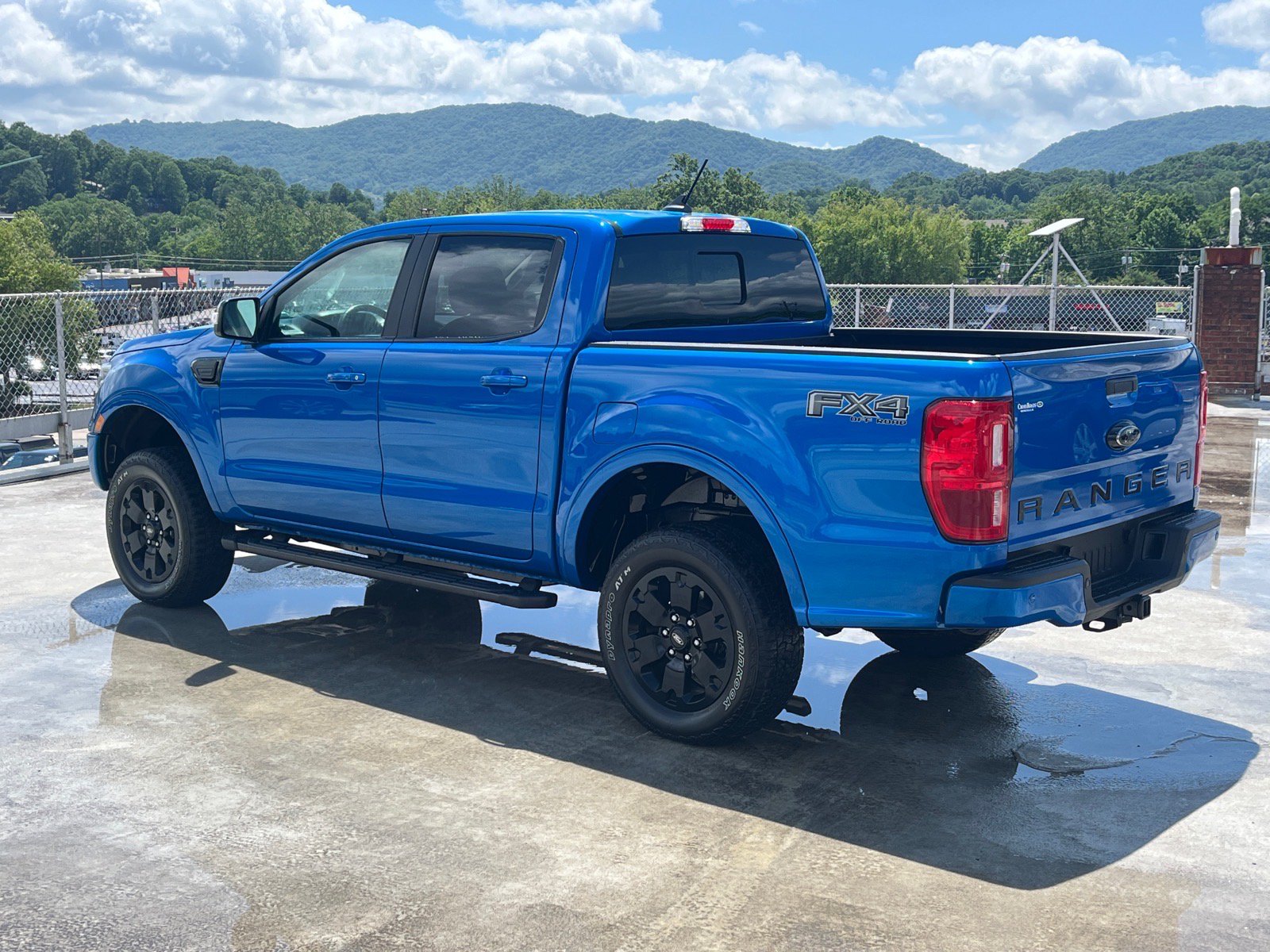 Certified 2022 Ford Ranger Lariat w/ Equipment Group 501A High AWD/4WD image 5
