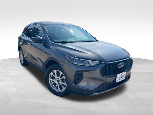 Certified 2023 Ford Escape Active AWD/4WD image 12