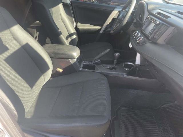 Used 2018 Toyota RAV4 LE w/ All Weather Liner Package image 23