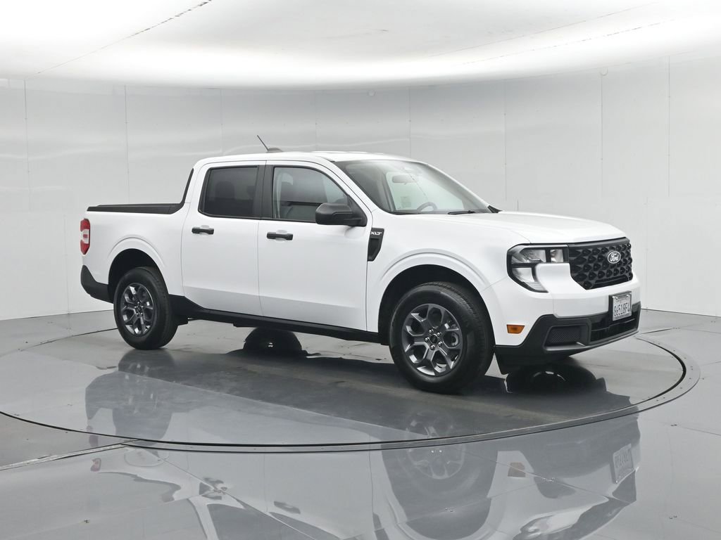 Certified 2025 Ford Maverick XLT w/ 4K Tow Package AWD/4WD image 25