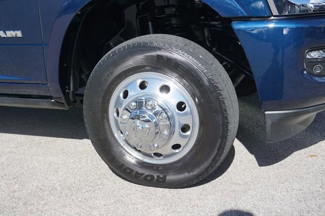 Used 2023 RAM 3500 Limited image 30