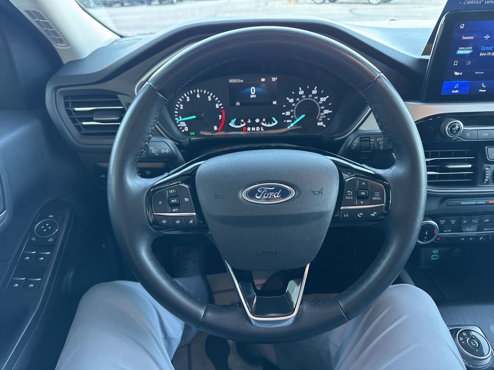 Certified 2022 Ford Escape SEL image 28