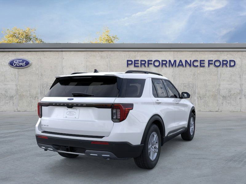 Certified 2025 Ford Explorer Active w/ Active Comfort Package RWD image 8