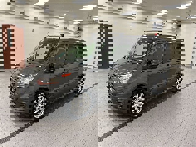 Certified 2018 Ford Transit Connect XLT image 3