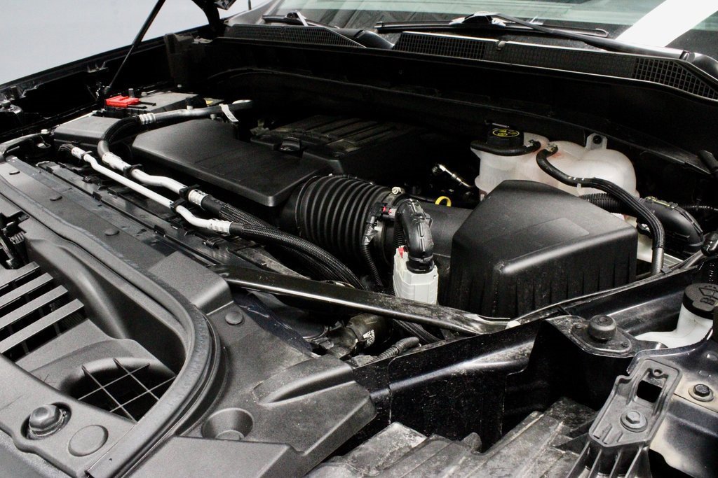 Used 2024 Chevrolet Silverado 1500 LT image 15