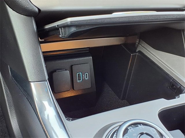 Certified 2023 Ford Explorer XLT w/ Equipment Group 202A image 21