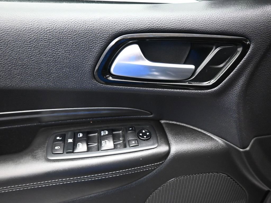 Used 2021 Dodge Durango SXT w/ 3rd Row Seating Group image 11