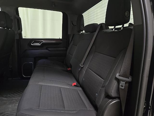Used 2024 Chevrolet Silverado 2500 LT w/ Convenience Package image 15