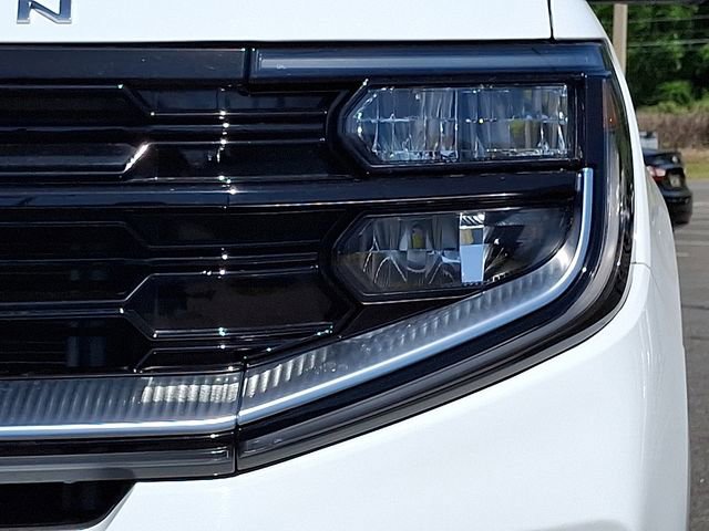 Certified 2025 Ford Expedition Platinum AWD/4WD image 9