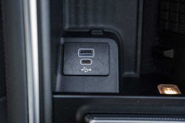 Certified 2025 Ford Expedition Active image 36