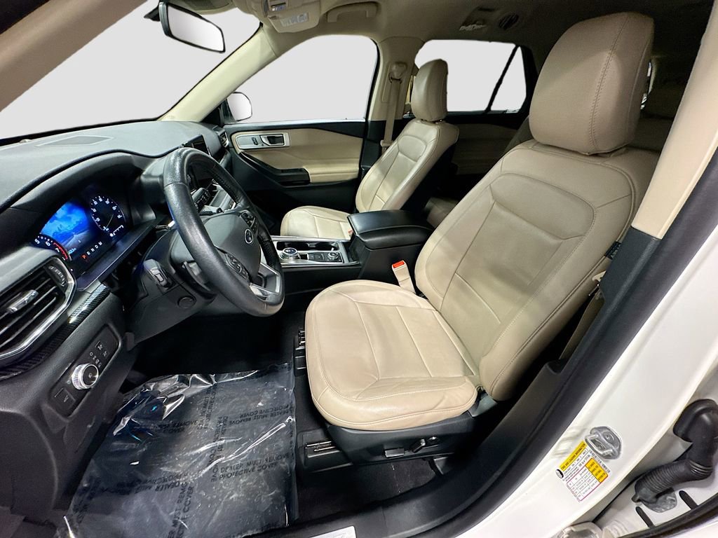 Certified 2020 Ford Explorer Limited AWD/4WD image 18