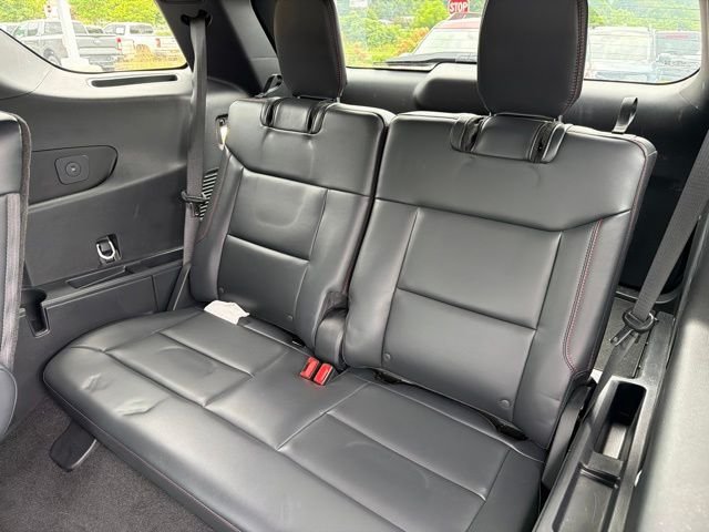 Certified 2025 Ford Explorer ST-Line AWD/4WD image 14