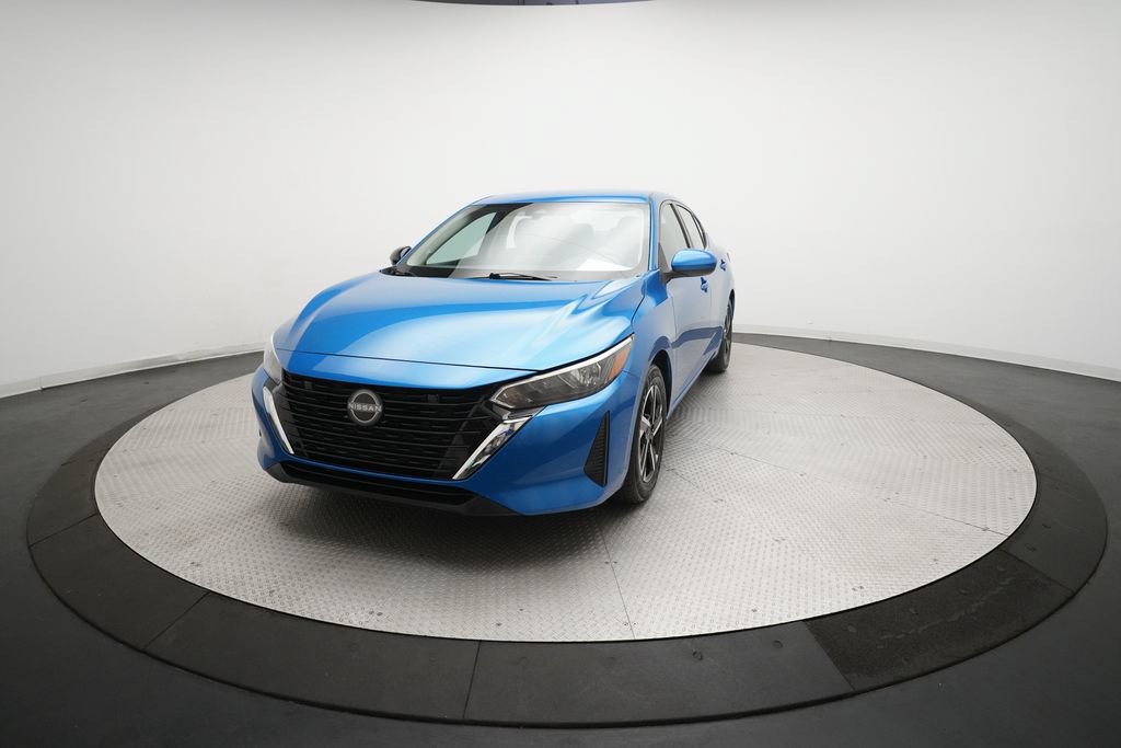 Used 2025 Nissan Sentra SV FWD image 12