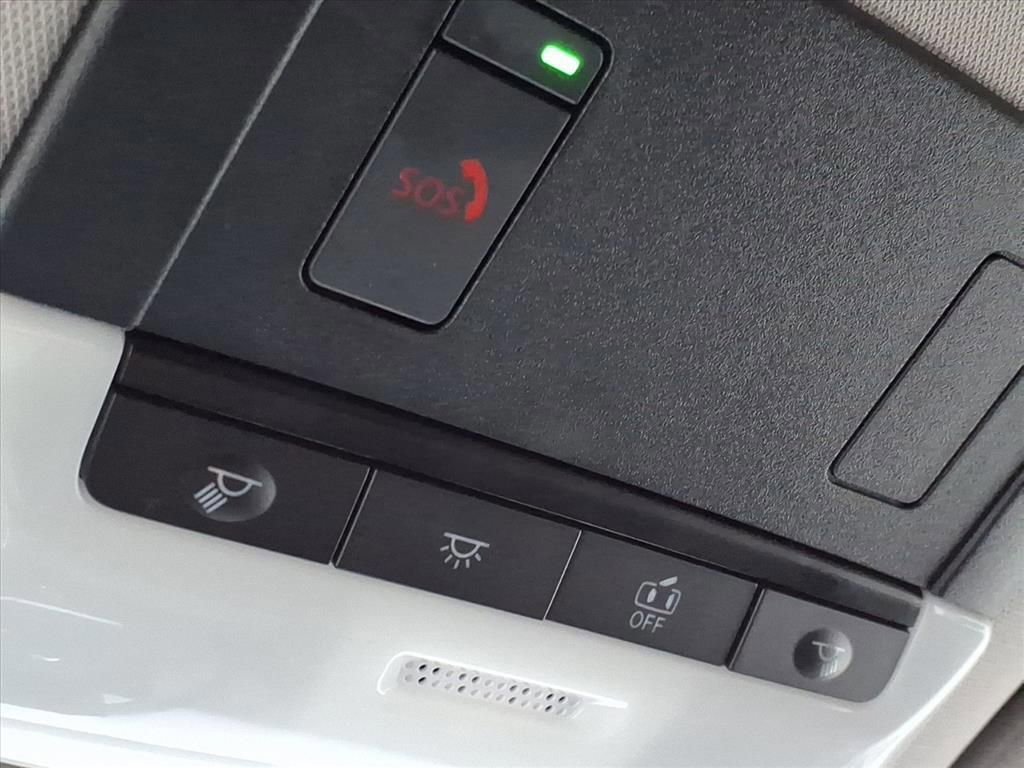 Used 2025 Nissan Pathfinder SV image 22