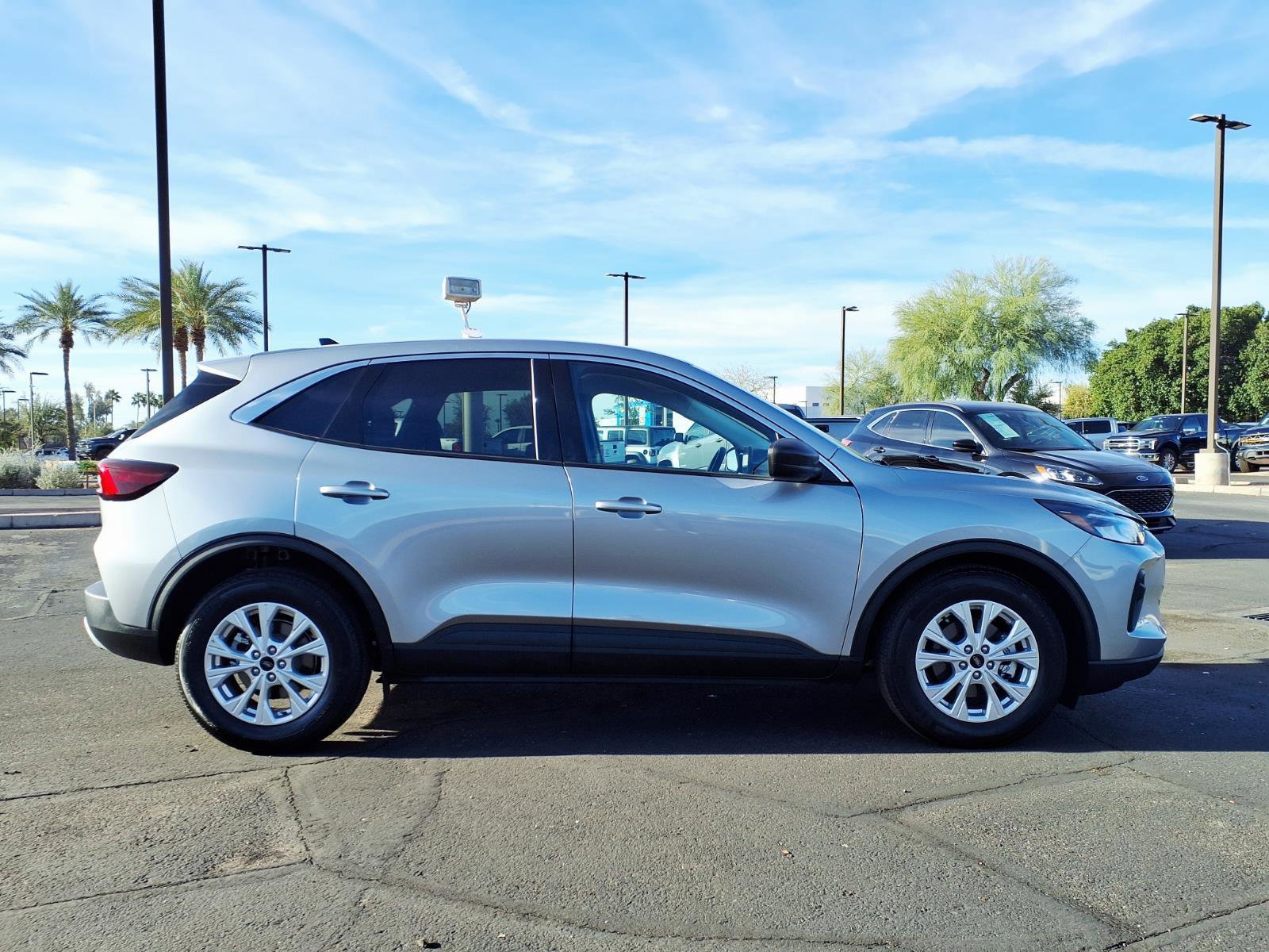 Certified 2024 Ford Escape Active image 2