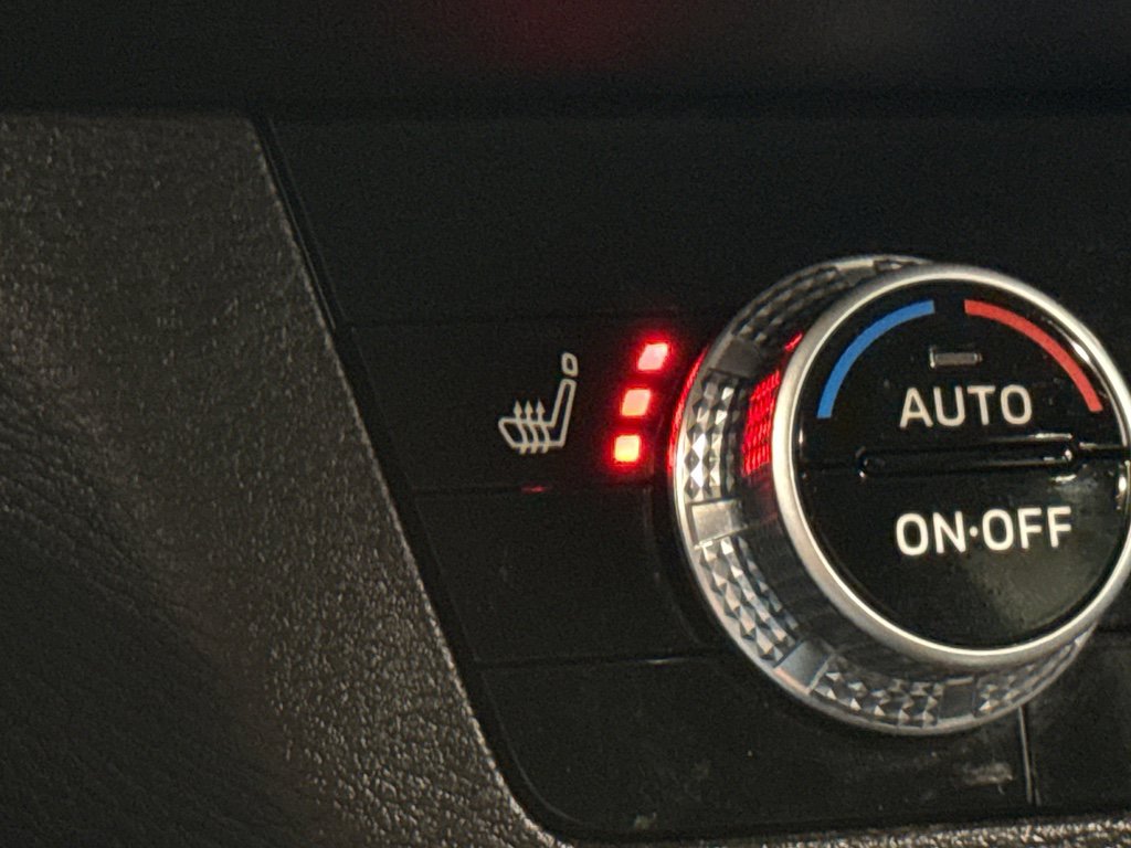 Used 2024 Mitsubishi Outlander SE image 25