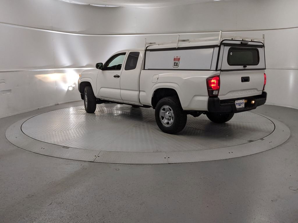 Used 2021 Toyota Tacoma SR image 4