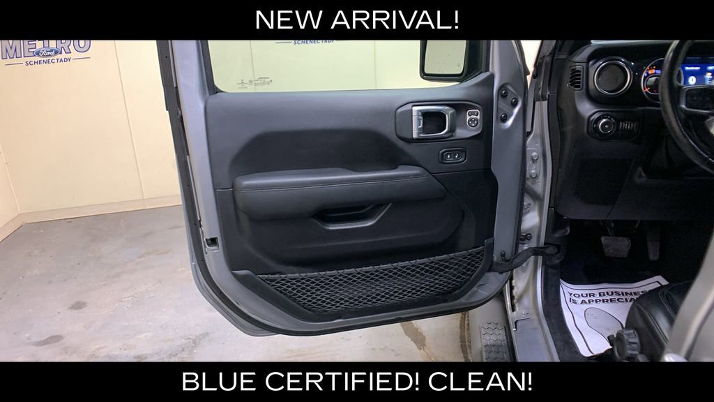 Used 2021 Jeep Wrangler Unlimited Sahara AWD/4WD image 24